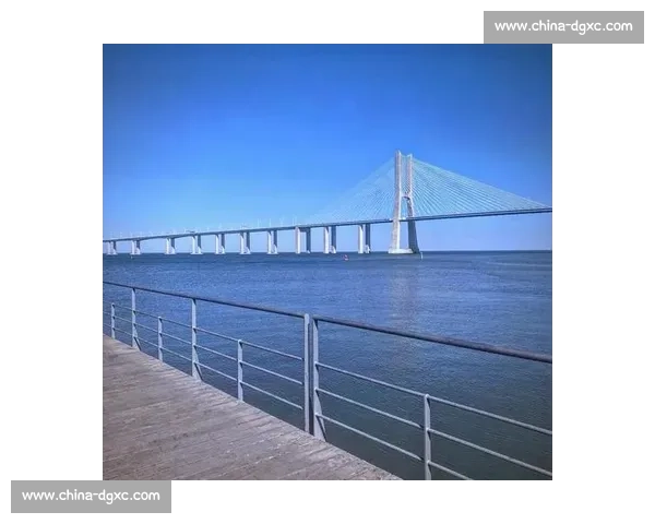 里斯本与澳门文化交流之旅：探索两座城市的独特魅力与历史印记